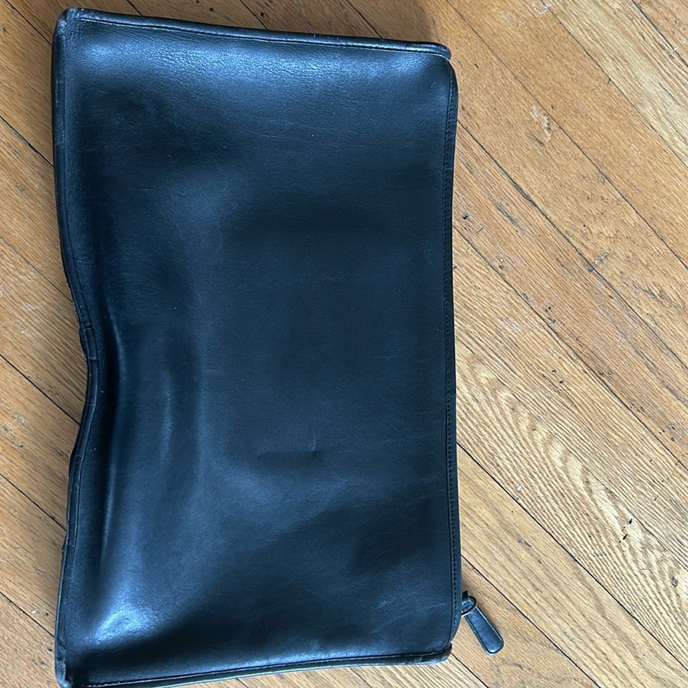 Vintage Coach leather folio/satchel